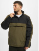 Urban Classics Transitional Jackets 2-Tone Padded Pull Over oliven