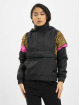 Urban Classics Transitional Jackets Ladies AOP Mixed Pull Over svart