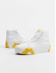 Vans Tennarit Sk8-Hi Tapered Stackform valkoinen